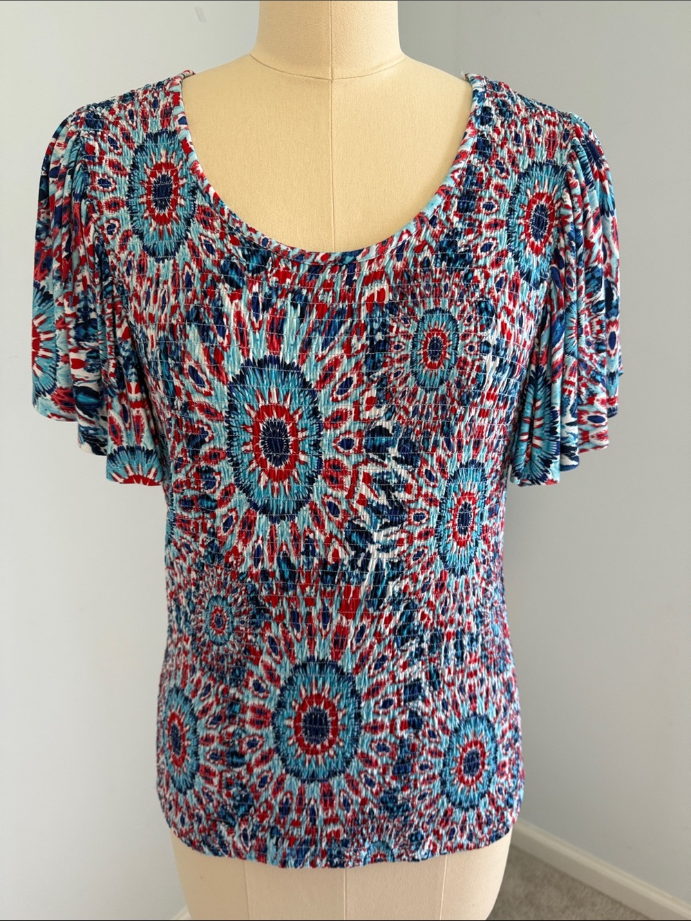 Ruby Rd. Blue, Red & White Patterned Short Sleeve Top SZPM